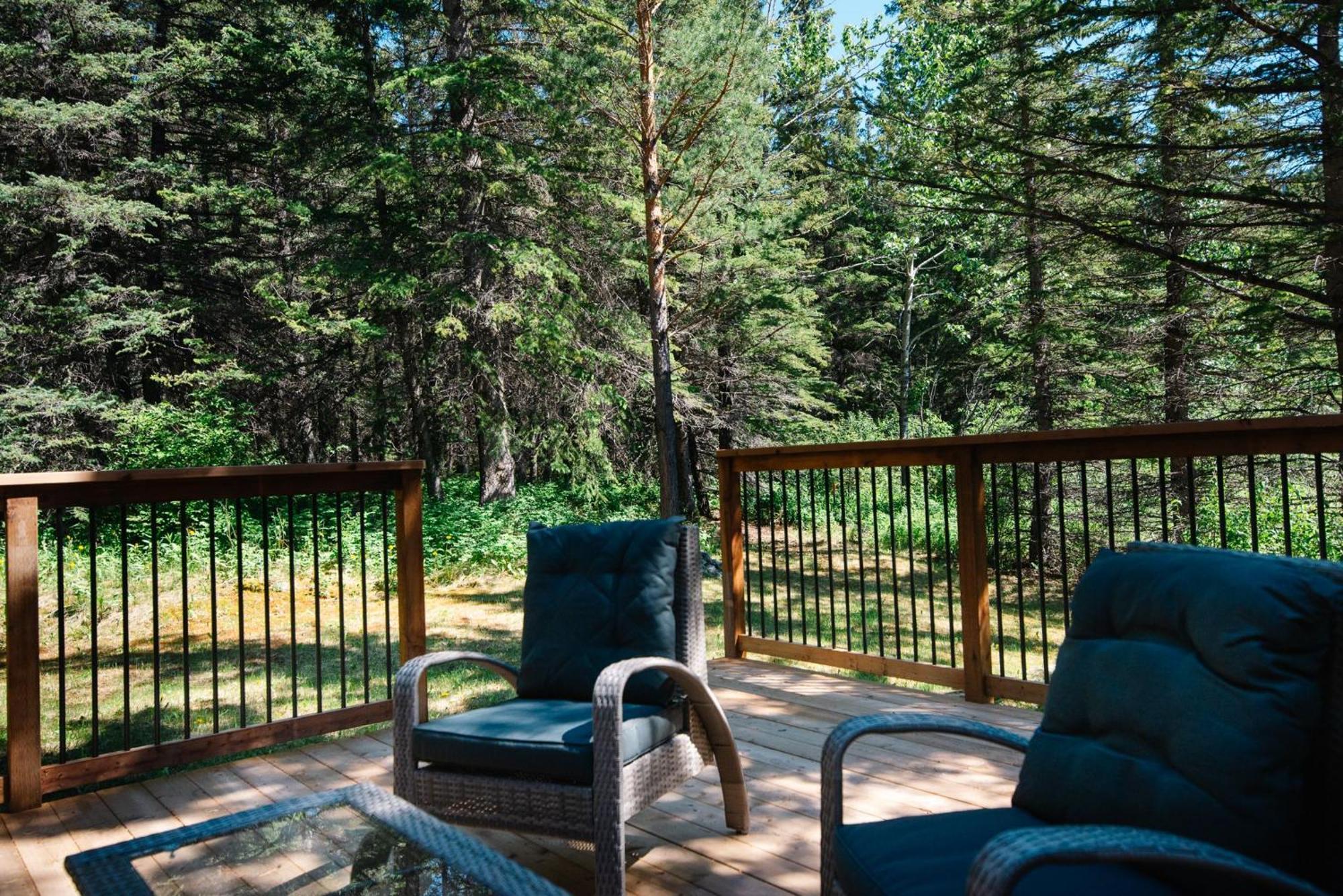 Overlander Mountain Lodge Jasper Kültér fotó